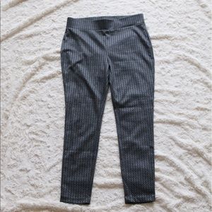 NEW LOFT Black/Gray/Silver Patterned Pants M